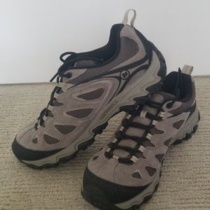 Mens shoes